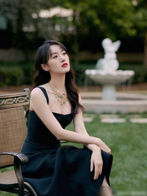 袁冰妍替身爆料视频播放,揭秘幕后真相  第3张